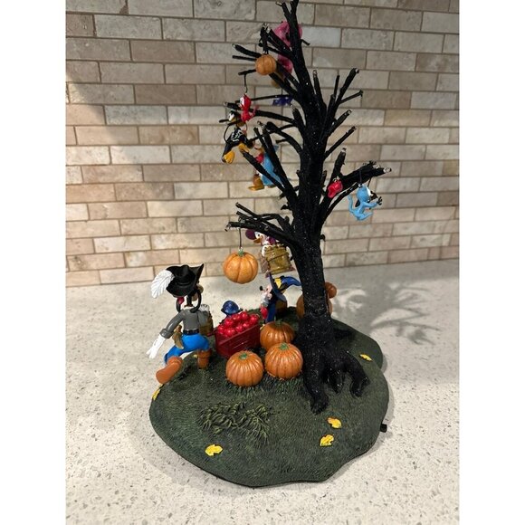 the bradford exchange Disney "Trick Or Treat" Illuminated Halloween Tree - Picture 7 of 8